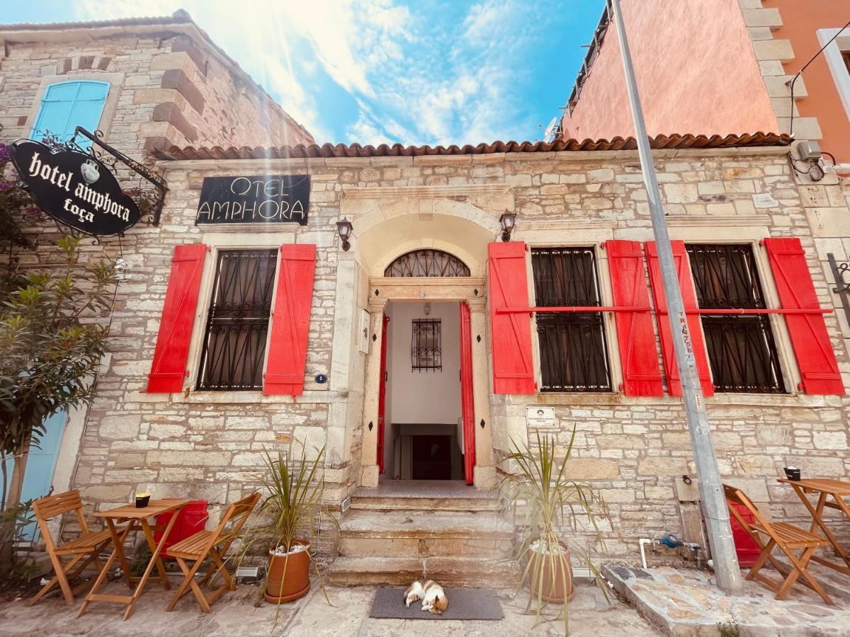 Amphora Rooms Foca Exterior photo